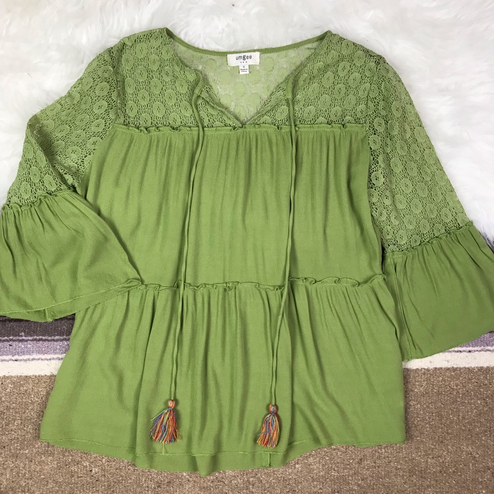 Umgee Green Blouse Top Lace Tassel Detail Small